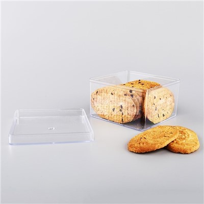 קופסה מרובעת של ממתקים מפלסטיק 500 גרם